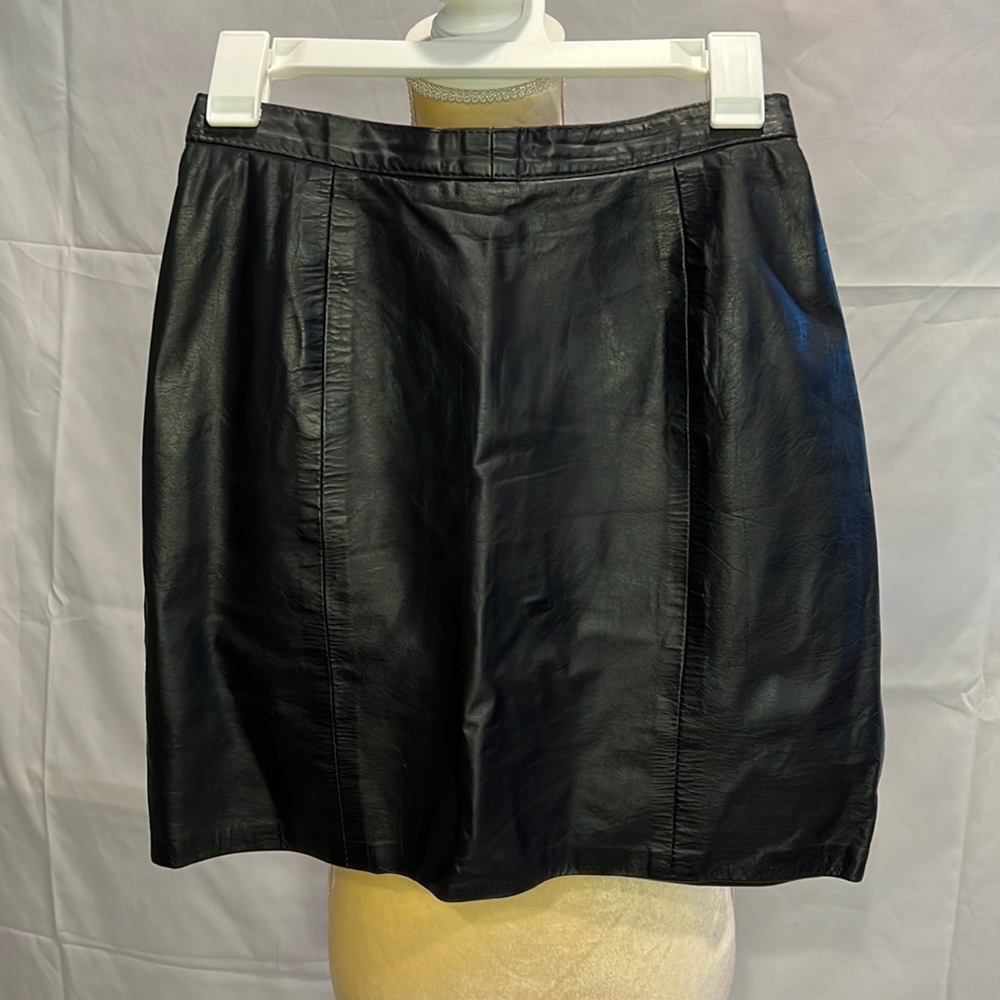 Real Leather Mini Skirt Black 9/10 size 6 8